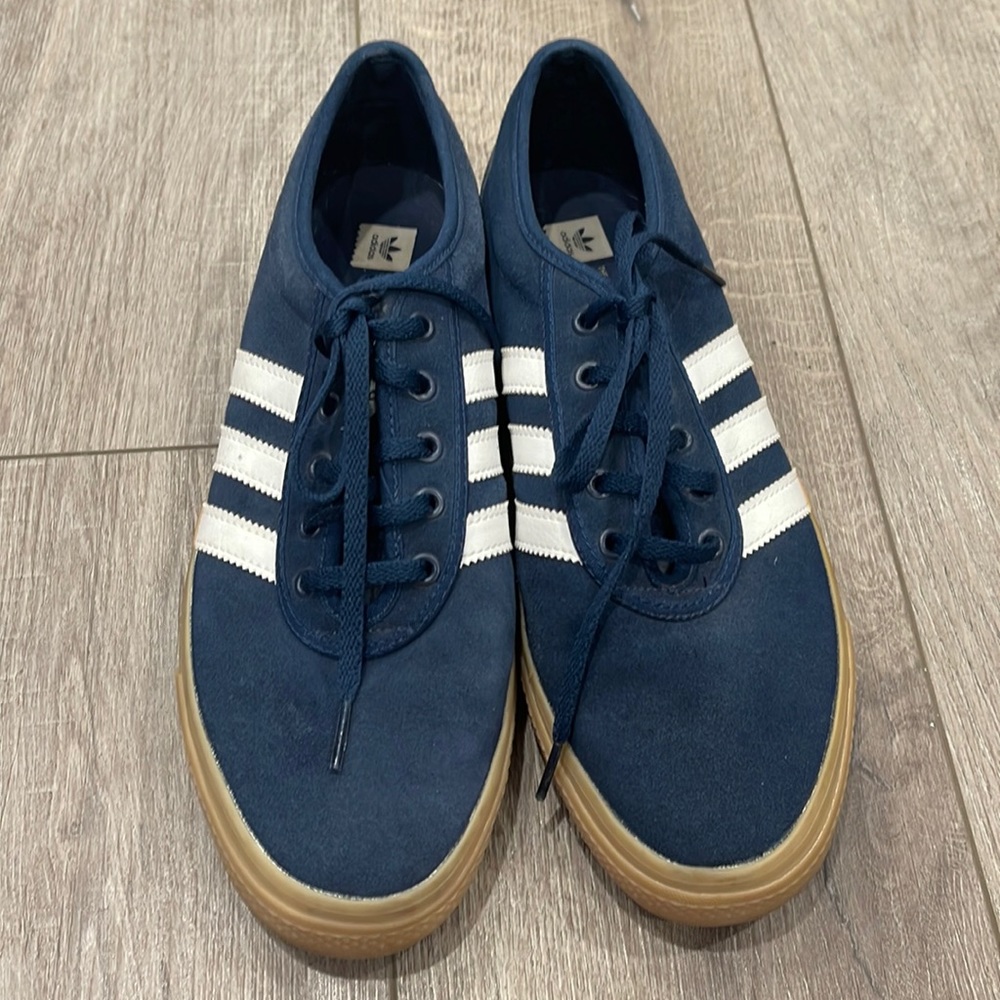Adidas Men’s Blue Suede Originals Seeley Sneakers Size 11